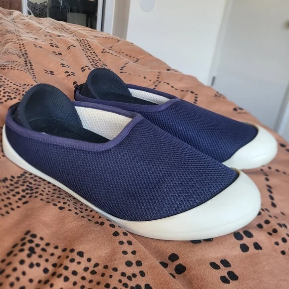 EUC Mahabis Nora Summer Slipper Navy EU 37 - Picture 1 of 11